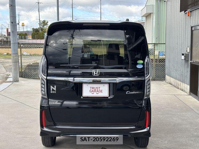 Honda N BOX CUSTOM 2019-05 6691135-7