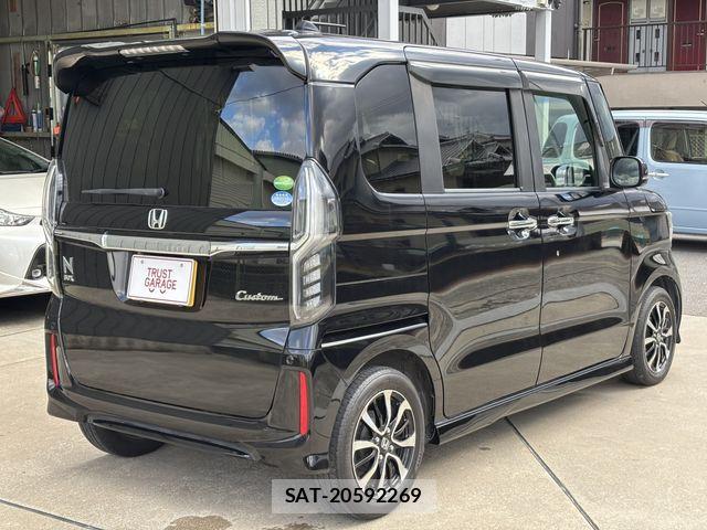 Honda N BOX CUSTOM 2019-05 6691135-8