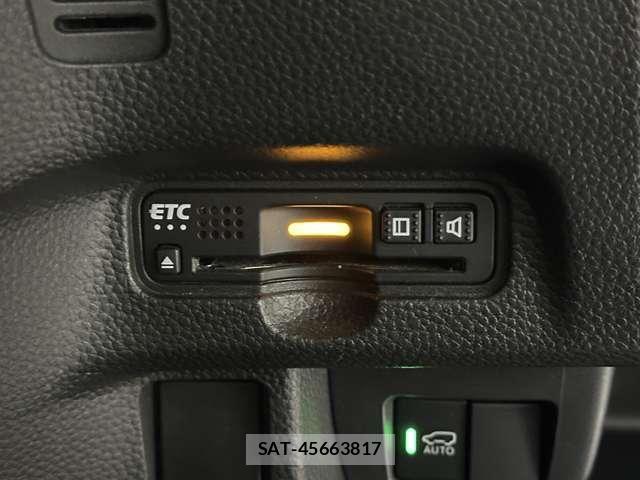 Honda N BOX CUSTOM 2018-01 6691134-16