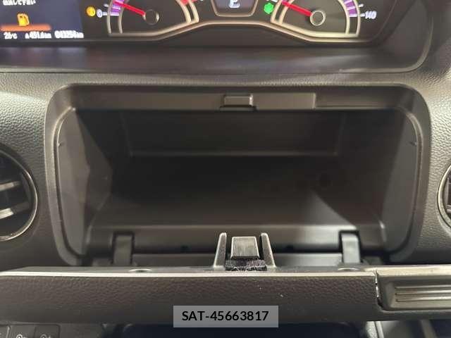 Honda N BOX CUSTOM 2018-01 6691134-29