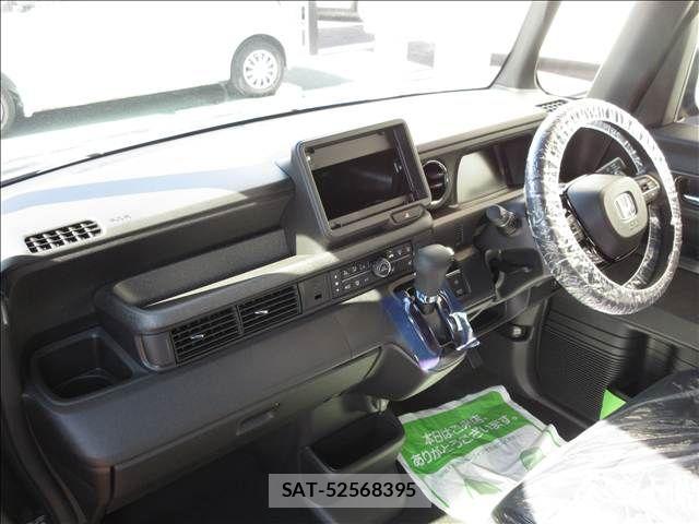 Honda N BOX CUSTOM 2025-09 6716810-8