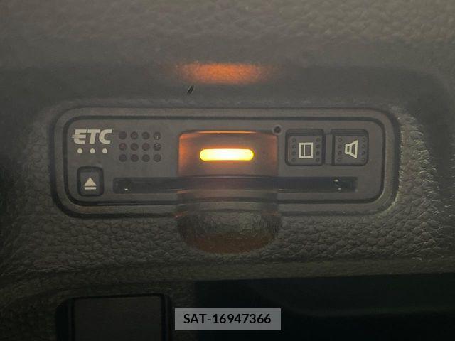 Honda N BOX CUSTOM 2019-03 6716855-5