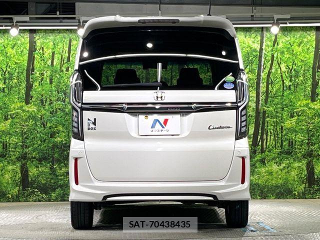 Honda N BOX CUSTOM 2019-01 6716844-15