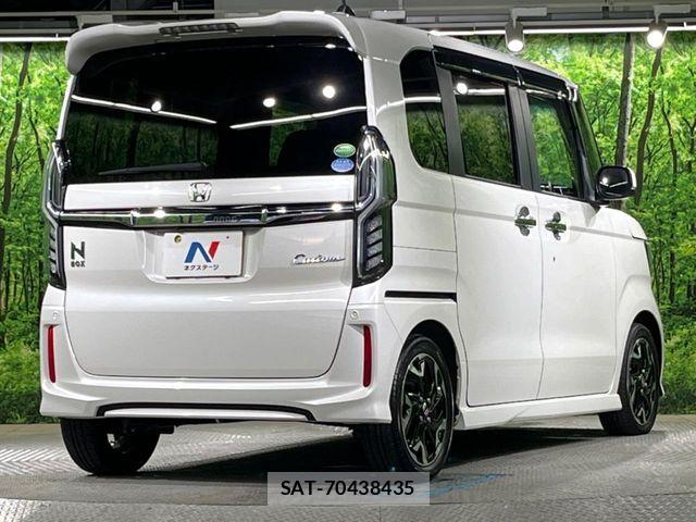 Honda N BOX CUSTOM 2019-01 6716844-17