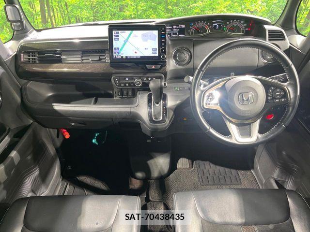 Honda N BOX CUSTOM 2019-01 6716844-1