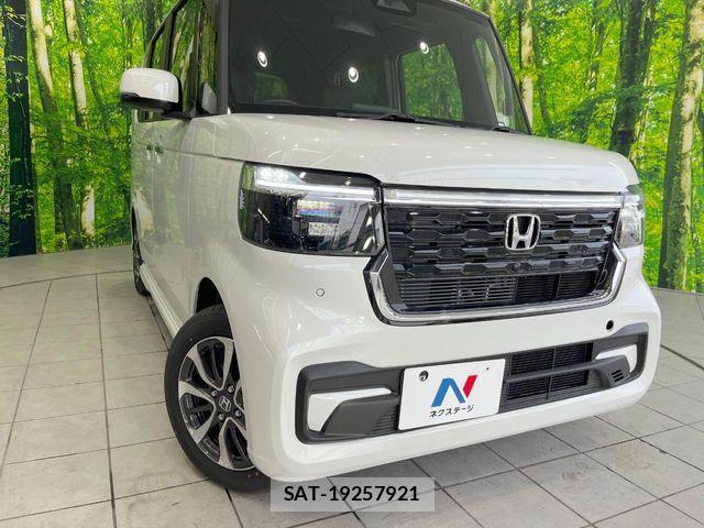 Honda N BOX CUSTOM 2026-01 6716812-11