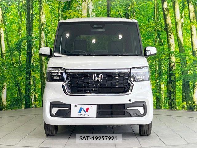 Honda N BOX CUSTOM 2026-01 6716812-13