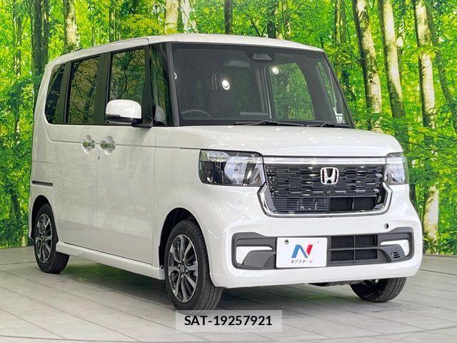 Honda N BOX CUSTOM 2026-01 6716812-15