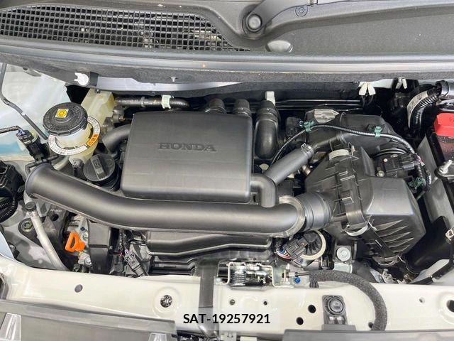 Honda N BOX CUSTOM 2026-01 6716812-17