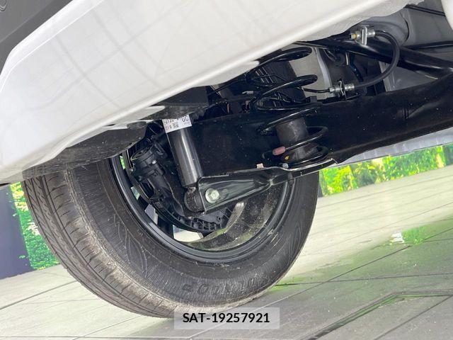 Honda N BOX CUSTOM 2026-01 6716812-19
