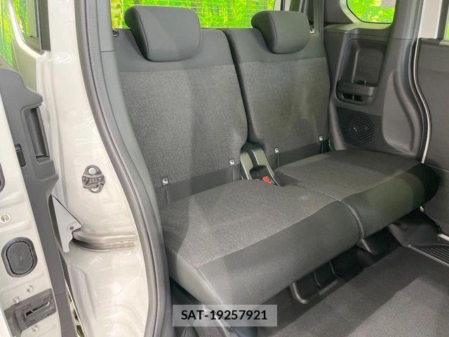 Honda N BOX CUSTOM 2026-01 6716812-8