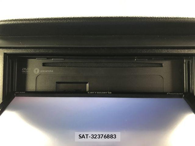 Honda N BOX CUSTOM 2017-07 6716864-17