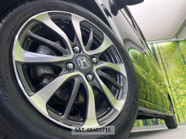 Honda N BOX CUSTOM 2024-03 6716820-12