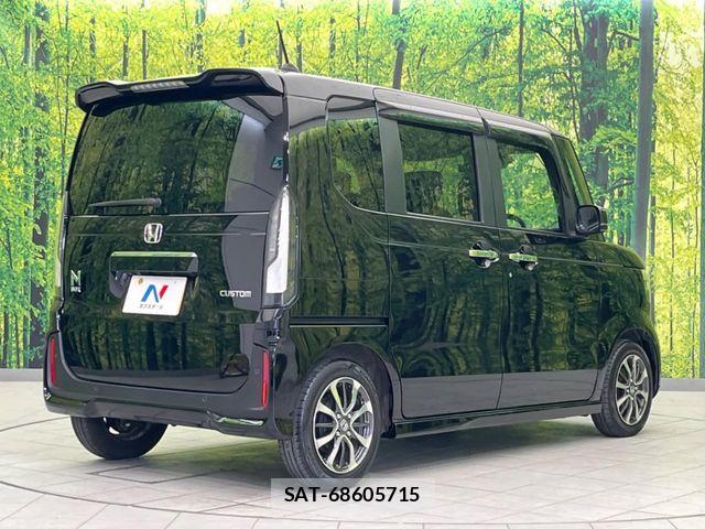 Honda N BOX CUSTOM 2024-03 6716820-16