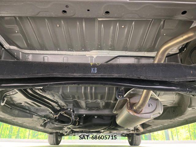 Honda N BOX CUSTOM 2024-03 6716820-18