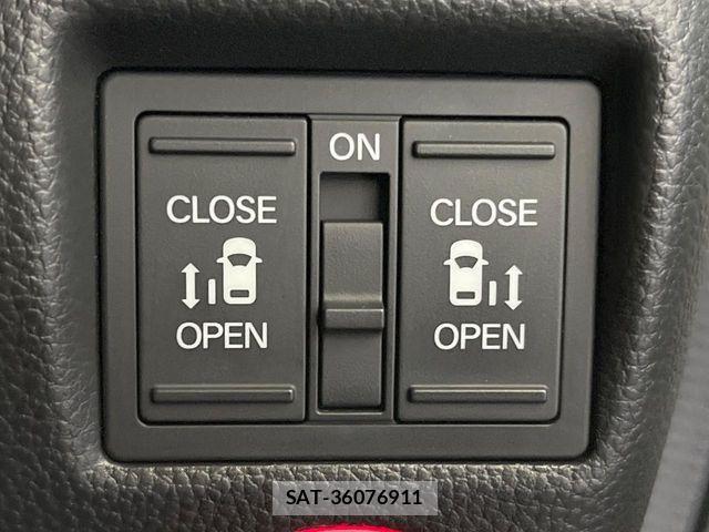 Honda N BOX CUSTOM 2023-08 6716821-3