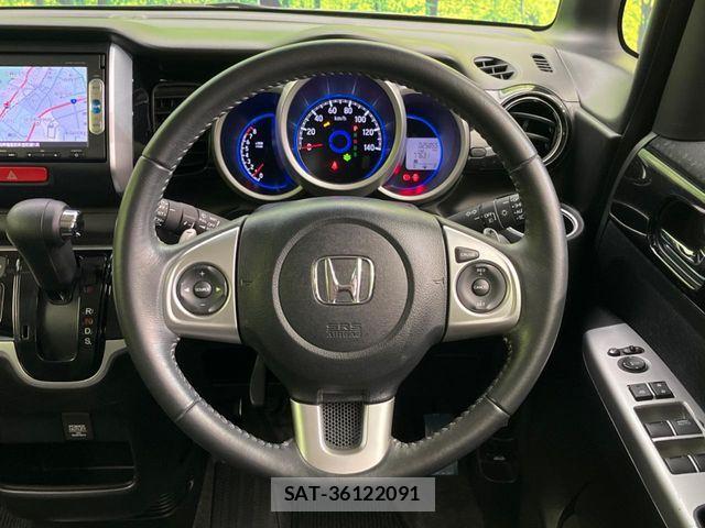 Honda N BOX CUSTOM 2015-08 6716859-10