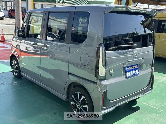 Honda N BOX CUSTOM 2023-10 6716822-3