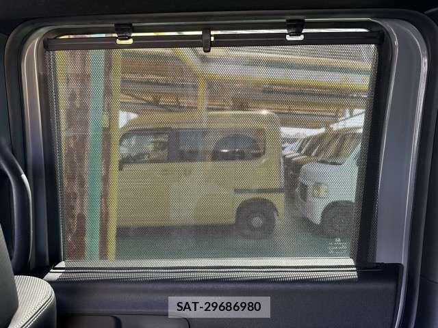 Honda N BOX CUSTOM 2023-10 6716822-8