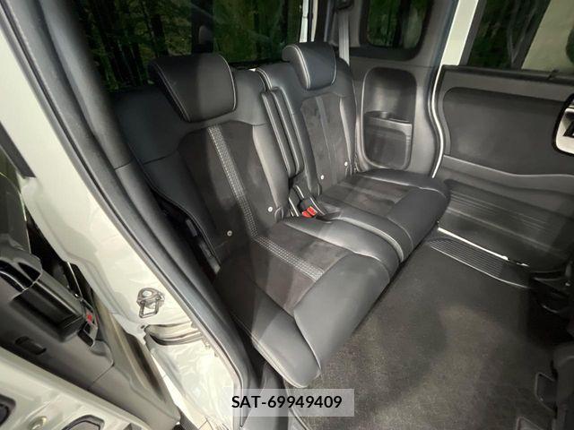 Honda N BOX CUSTOM 2021-10 6716824-8
