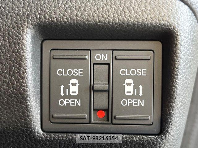 Honda N BOX CUSTOM 2021-06 6752608-5