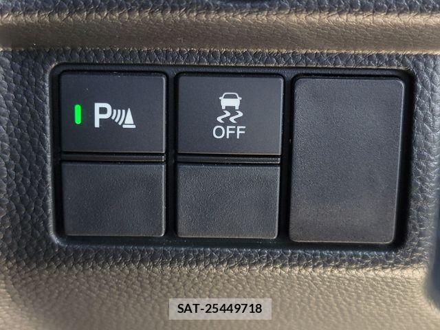 Honda N BOX CUSTOM 2021-03 6752596-14