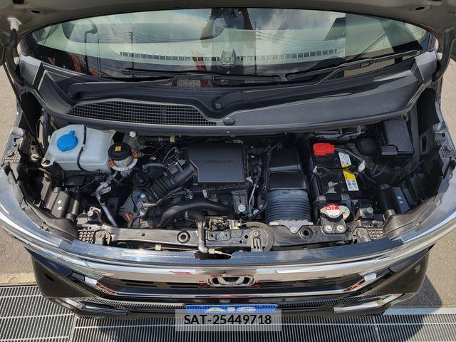 Honda N BOX CUSTOM 2021-03 6752596-28