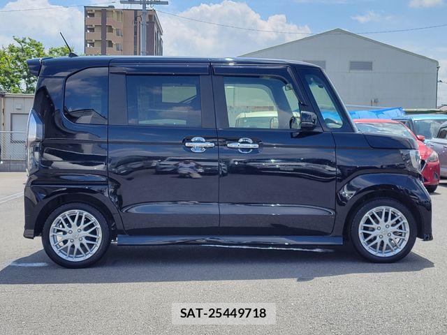 Honda N BOX CUSTOM 2021-03 6752596-2
