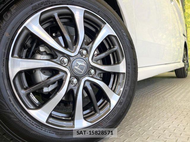 Honda N BOX CUSTOM 2024-12 6752593-12