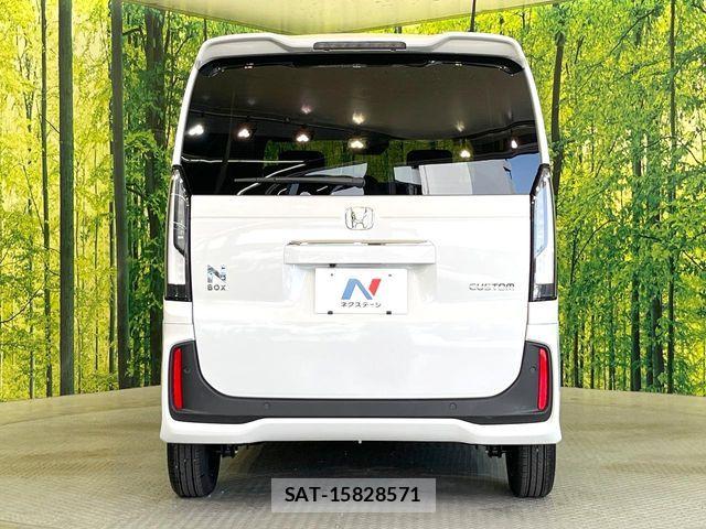 Honda N BOX CUSTOM 2024-12 6752593-14