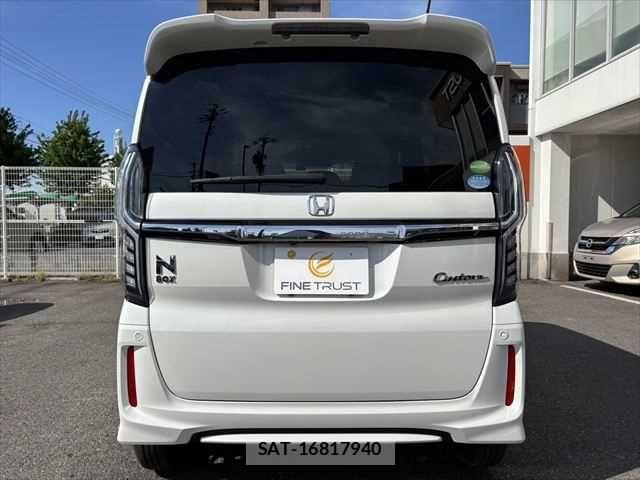 Honda N BOX CUSTOM 2018-08 6752618-16
