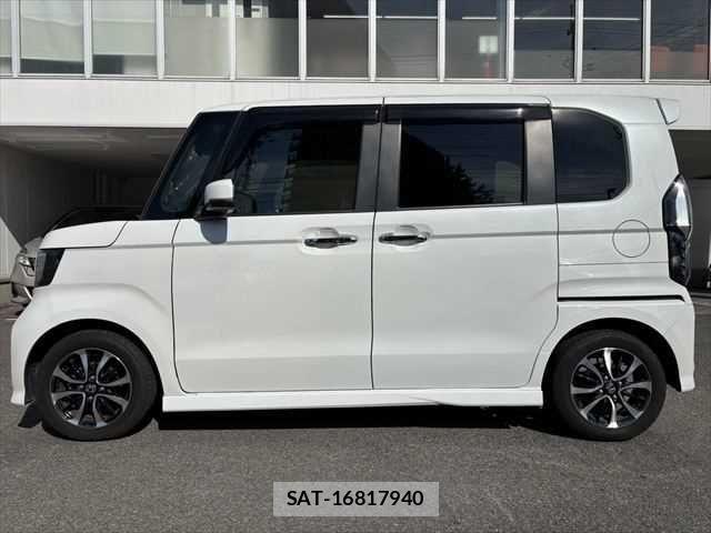 Honda N BOX CUSTOM 2018-08 6752618-18