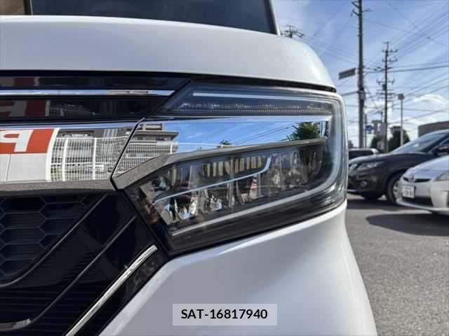 Honda N BOX CUSTOM 2018-08 6752618-20