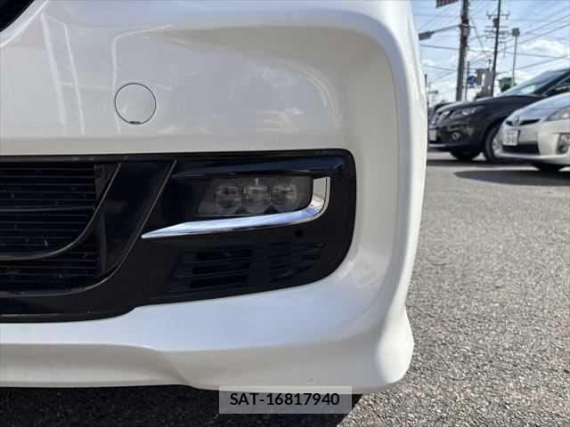 Honda N BOX CUSTOM 2018-08 6752618-22