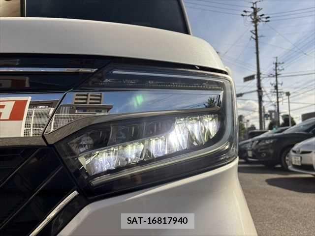 Honda N BOX CUSTOM 2018-08 6752618-28