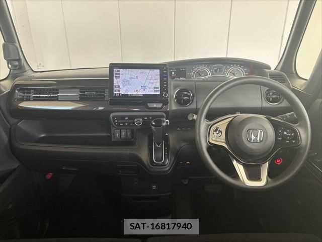 Honda N BOX CUSTOM 2018-08 6752618-2