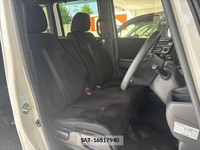 Honda N BOX CUSTOM 2018-08 6752618-5