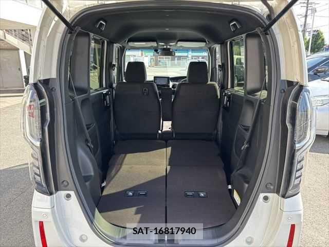 Honda N BOX CUSTOM 2018-08 6752618-8
