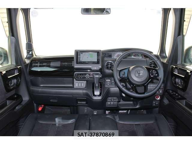 Honda N BOX CUSTOM 2022-08 6752595-1