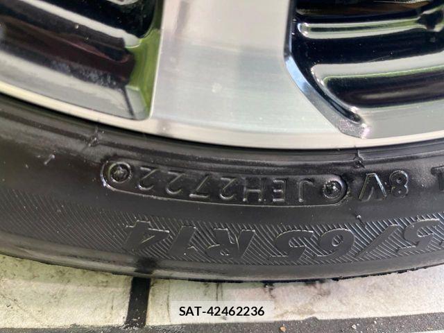 Honda N BOX CUSTOM 2019-03 6752607-19