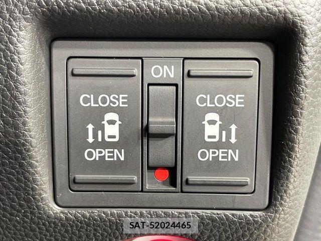 Honda N BOX CUSTOM 2018-02 6752605-4