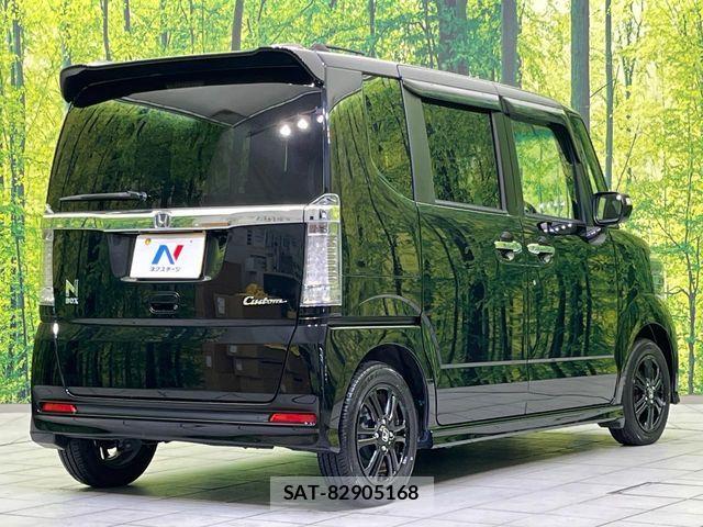Honda N BOX CUSTOM 2017-09 6752622-16