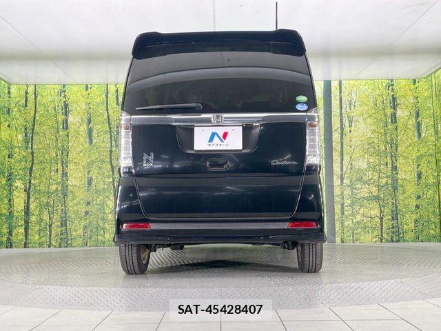 Honda N BOX CUSTOM 2017-05 6752623-14