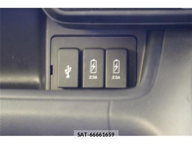 Honda N BOX CUSTOM 2022-03 6791315-11
