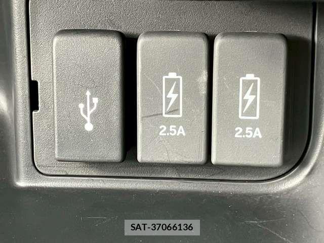 Honda N BOX CUSTOM 2017-12 6791314-14