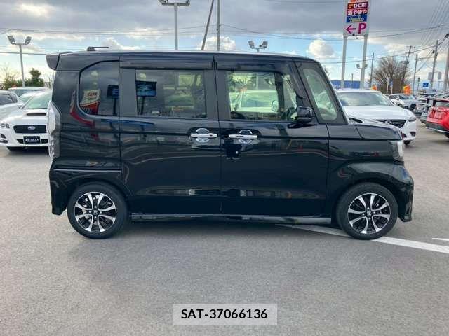 Honda N BOX CUSTOM 2017-12 6791314-17