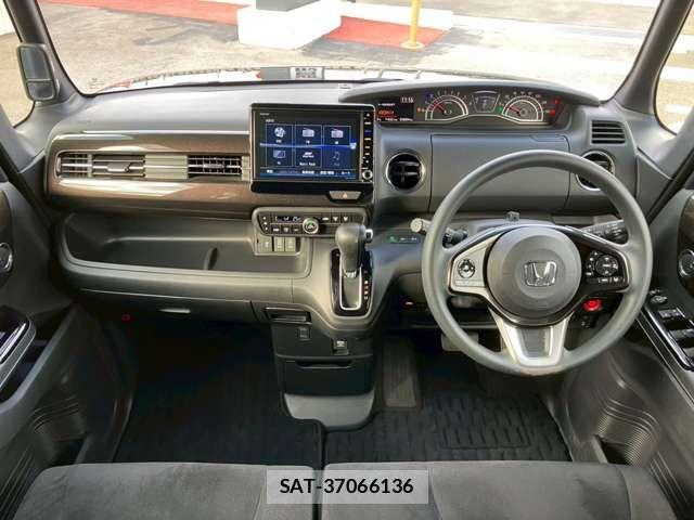 Honda N BOX CUSTOM 2017-12 6791314-1