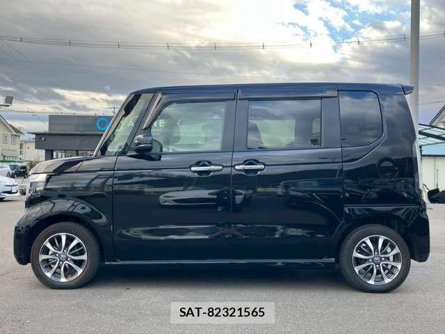Honda N BOX CUSTOM 2024-05 6791309-14