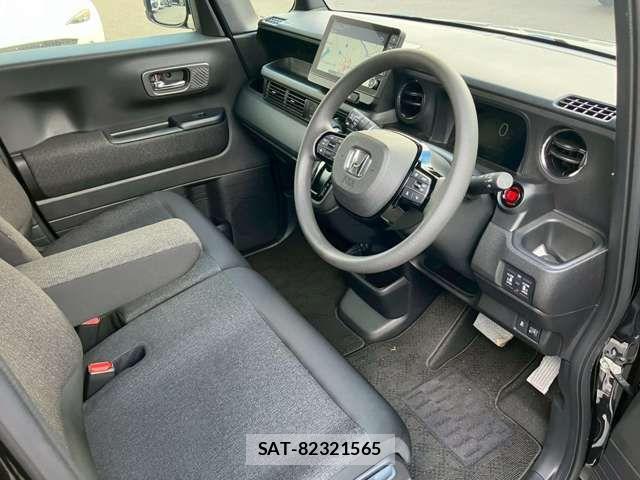 Honda N BOX CUSTOM 2024-05 6791309-18