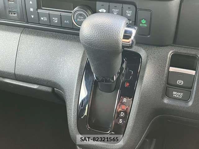 Honda N BOX CUSTOM 2024-05 6791309-6